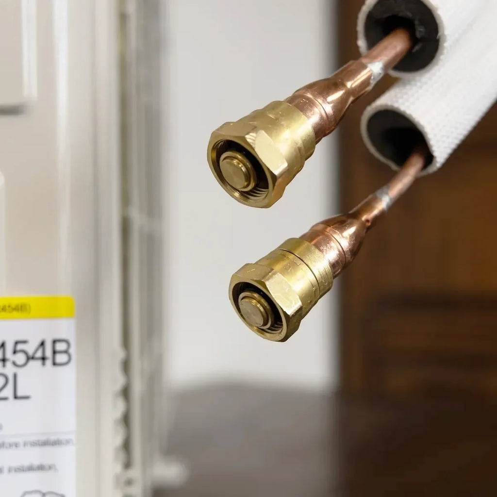 Pre-Charged Lineset quick-connect fittings