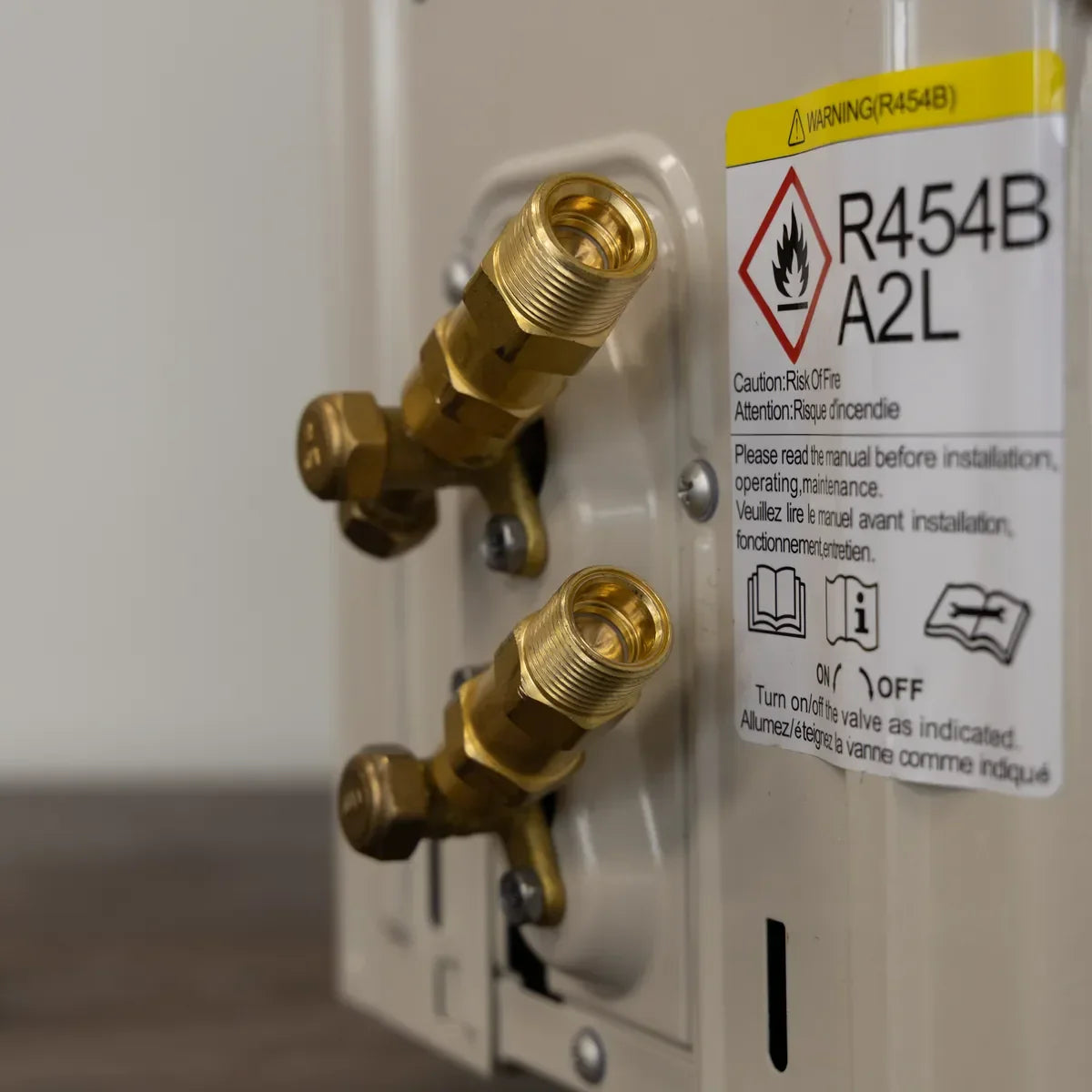 Zone Air DIY 9,000 BTU Ductless Mini-Split Heat Pump - 23 SEER2, 115V  - R-454B pre-charged quick-connect brass fittings